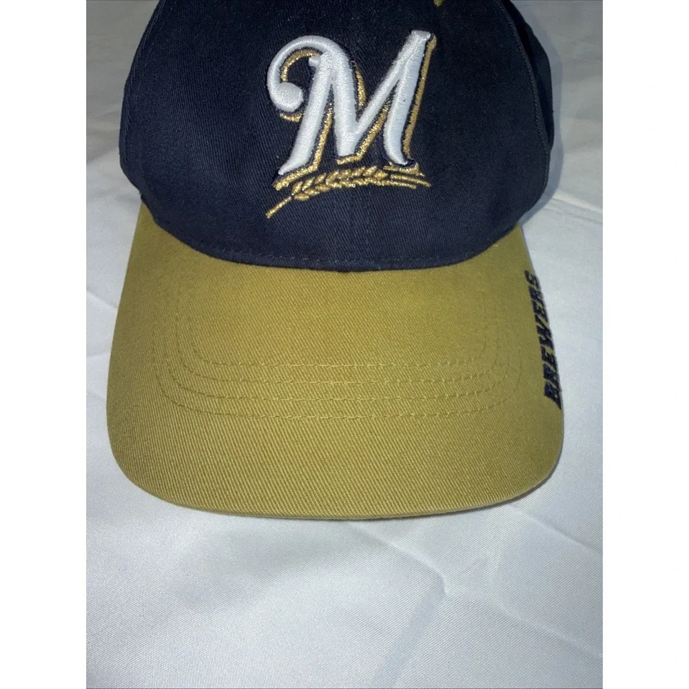 Milwaukee Brewers Hat Cap Mens One Size Blue Tan MLB Baseball